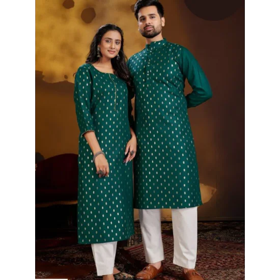 Cotton Couple Dream Foil Print Women Top with Bottom Set Cotton Couple Dream Foil Print Women Top with Bottom Set
