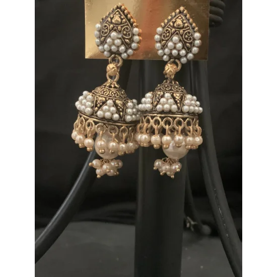Gold Plated Black Colors Beads Pearl Finish Jhumka Earring Gold Plated Black Colors Beads Pearl Finish Jhumka Earring