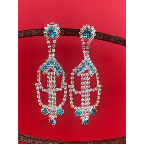 Light weight Cascading Crystal Earrings Light weight Cascading Crystal Earrings