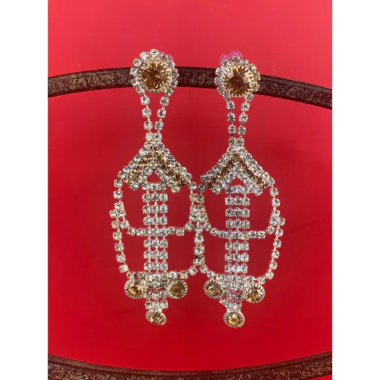 Light weight Cascading Crystal Earrings Light weight Cascading Crystal Earrings