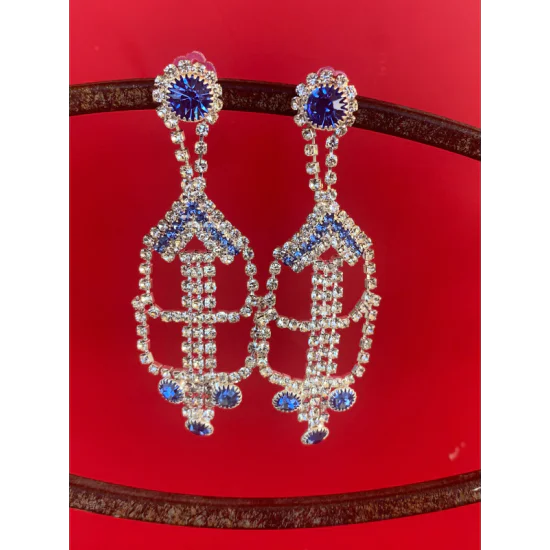 Light weight Cascading Crystal Earrings Light weight Cascading Crystal Earrings