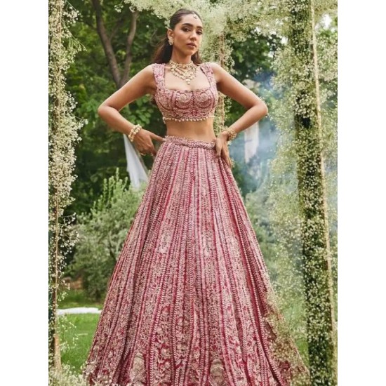 Beautiful Georgette Sequins Designer Wedding Lehenga Choli Readymade Beautiful Georgette Sequins Designer Wedding Lehenga Choli Readymade