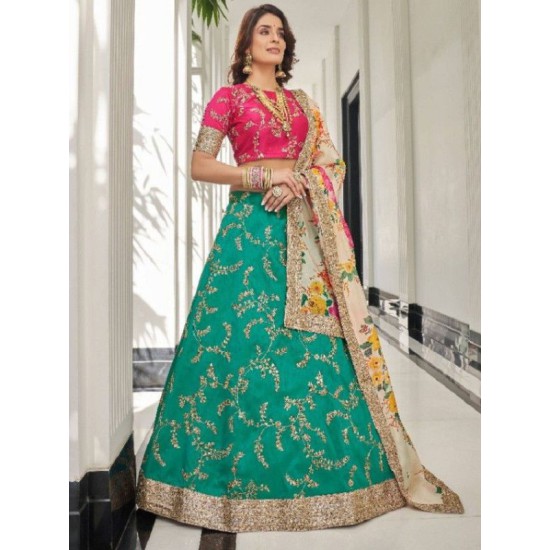 Green Banarasi Embroidery Designer Bridal Lehenga Choli Readymade Green Banarasi Embroidery Designer Bridal Lehenga Choli Readymade