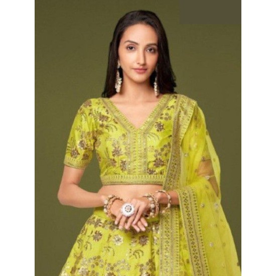 Lemon Green Silk Zari Embroidery Bridal Lehenga Choli Readymade Lemon Green Silk Zari Embroidery Bridal Lehenga Choli Readymade